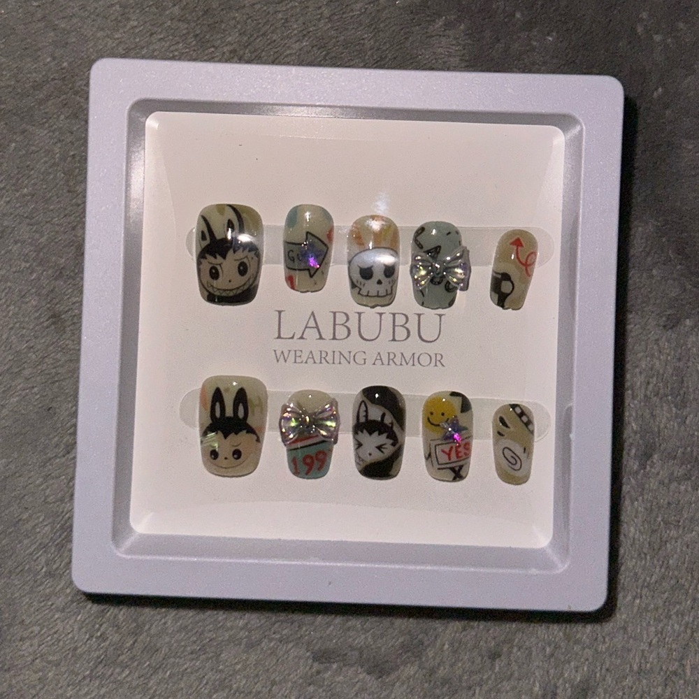 Labubu Press On Nails - New